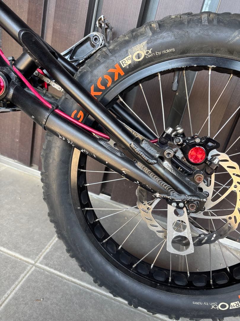 ECHO トライアル自転車 HOPEブレーキ付き パーツおまけ付き