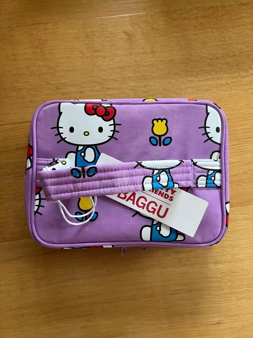 【新品未使用品】baggu 日本未発売 ハローキティ ラージ　コスメケース 新品】BAGGU x Sanrio コスメポーチ ラージサイズ 日本未入荷 メイク
